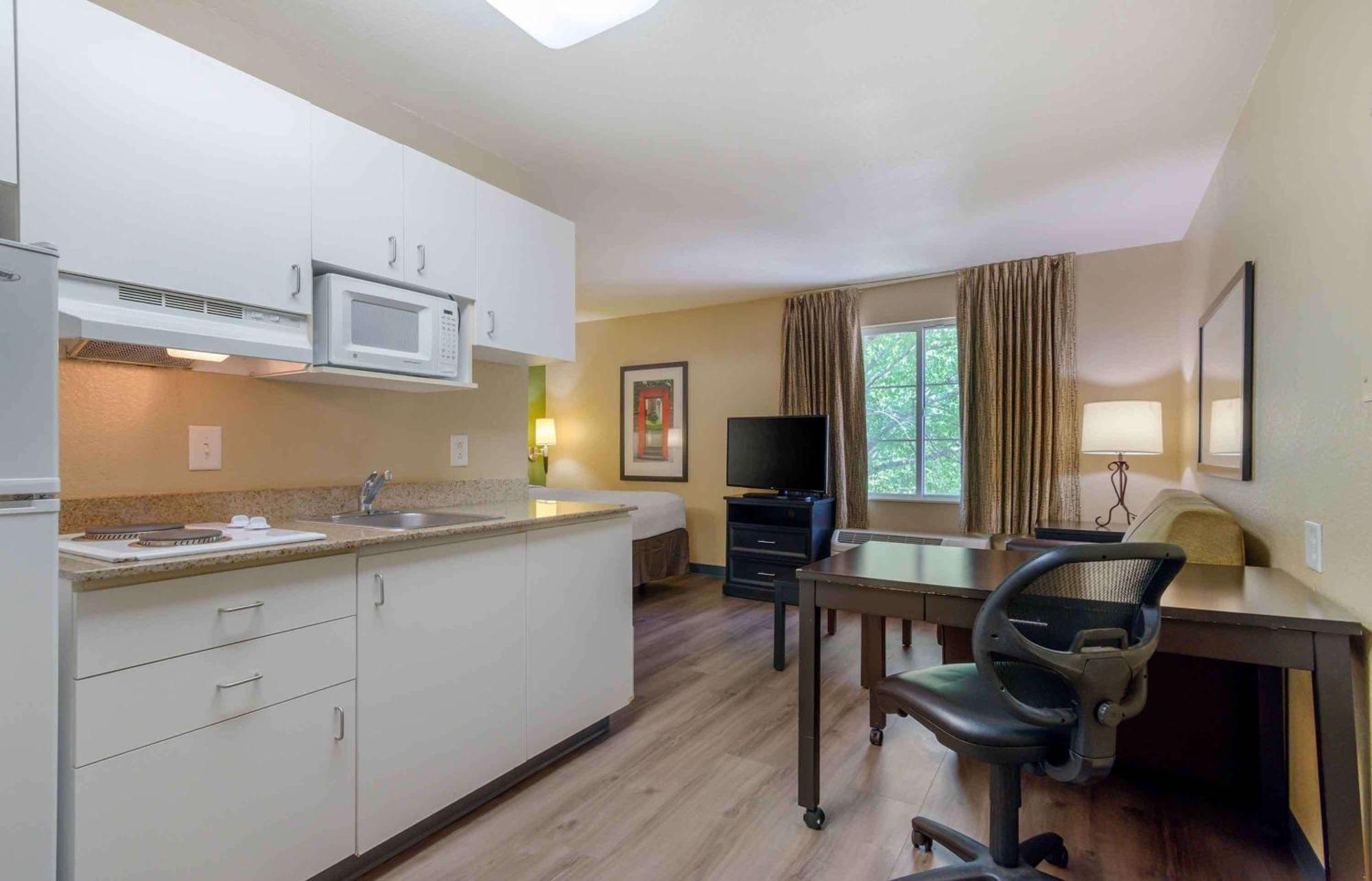 Extended Stay America Select Suites - Atlanta - Perimeter - Peachtree Dunwoody Екстериор снимка